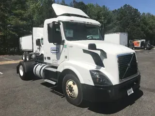2018 VOLVO VNL42300