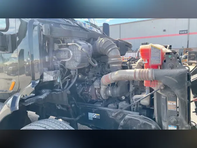 2021 Peterbilt 579