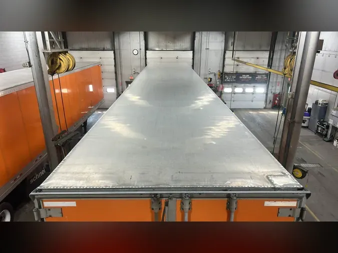 2015 Wabash DVHDHPC52d4ddd5ef61451573a8ab0dc1c13171