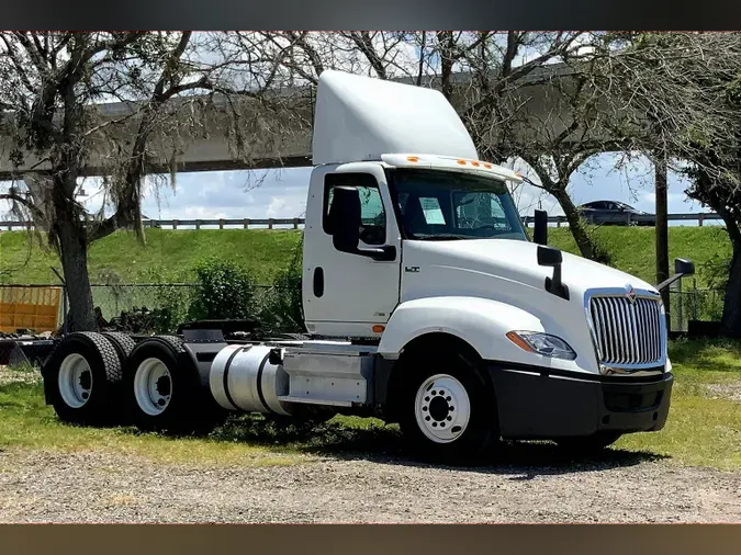 2019 INT LT625 6x452d879d40ee53657fa2c1d168764af74