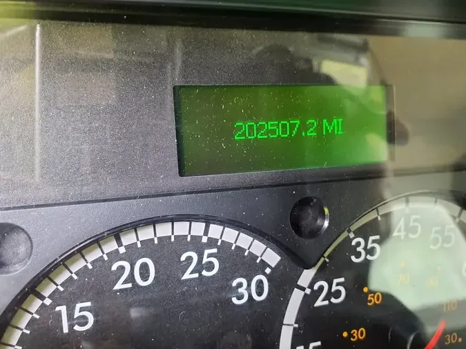 2020 FREIGHTLINER M2 106