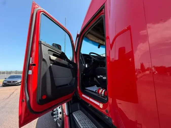 2023 KENWORTH T68052e914e7e643c0ce8334f123ae098ed9