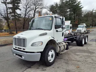 2014 FREIGHTLINER/MERCEDES M2 106