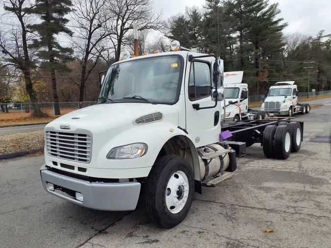 2014 FREIGHTLINER/MERCEDES M2 10652ec1b86e6c3d0ef09df2452457d7cde