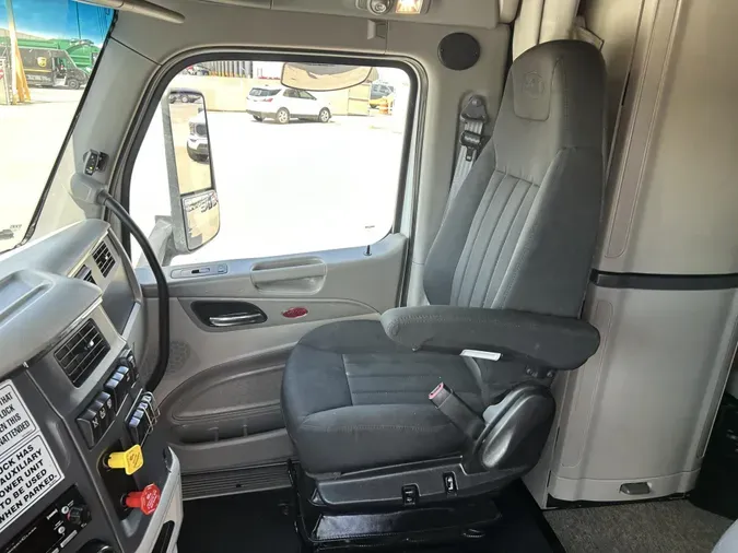 2022 Peterbilt 579