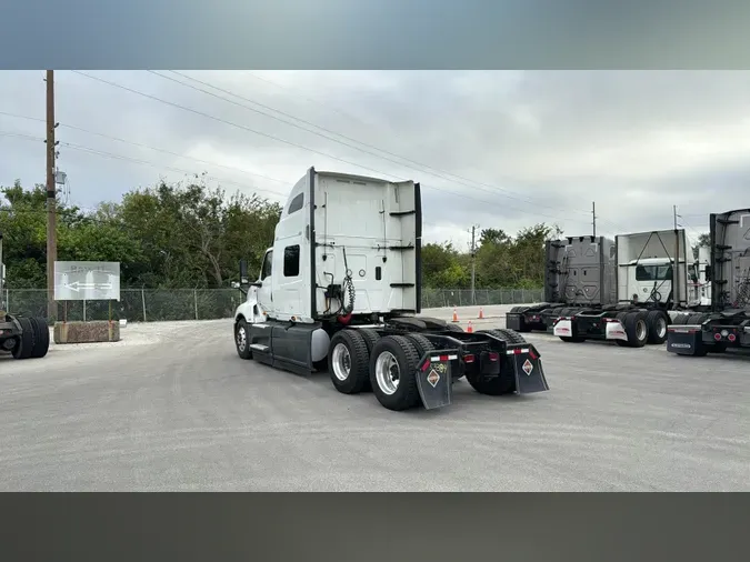 2022 International LT52eec09966861d6e74149263f1041e48