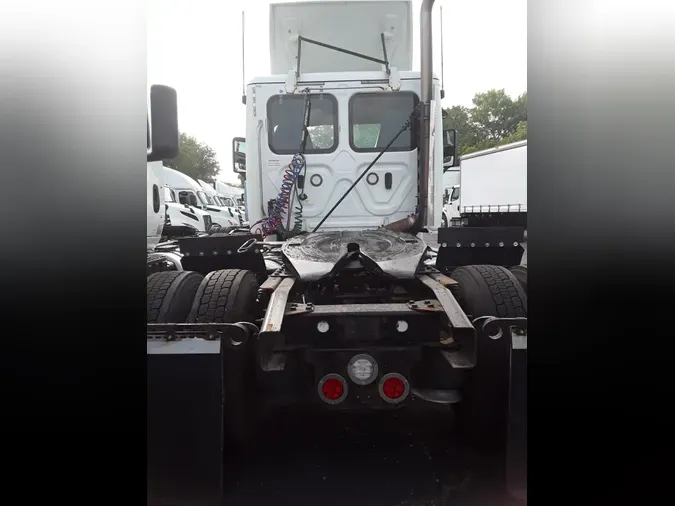 2018 FREIGHTLINER CASCADIA 125