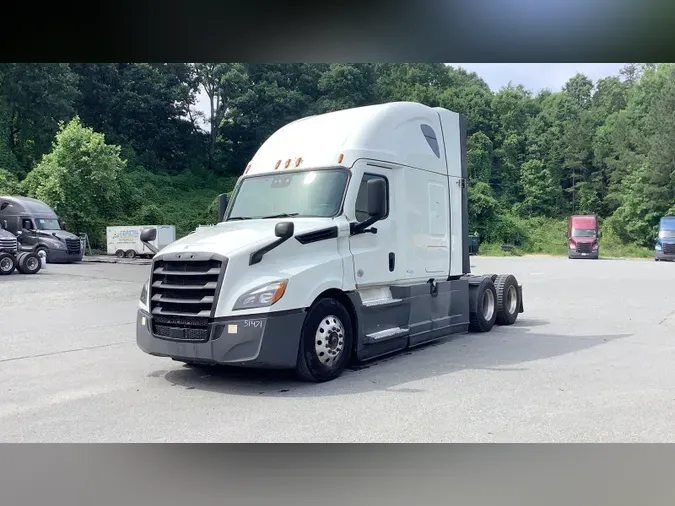 2021 Freightliner Cascadia