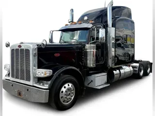 2022 Peterbilt 389