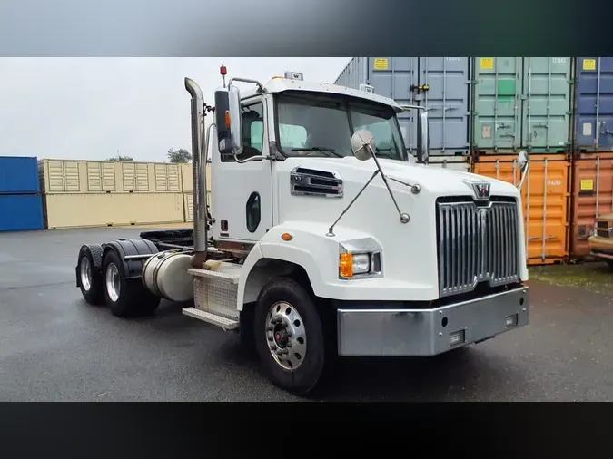 2021 WESTMOR INDUSTRIES, LLC 4700SF52f60417e224e6ae92e61d77024290eb