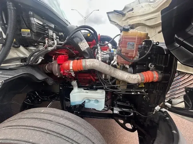 2019 INTERNATIONAL LT