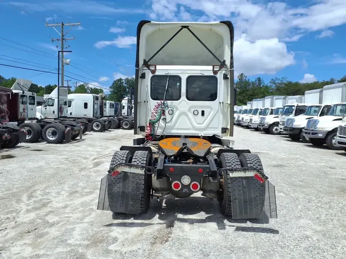 2019 FREIGHTLINER CASCADIA 125