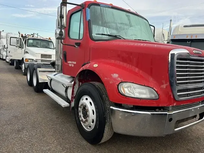 2009 FREIGHTLINER BUSINESS CLASS M2 112