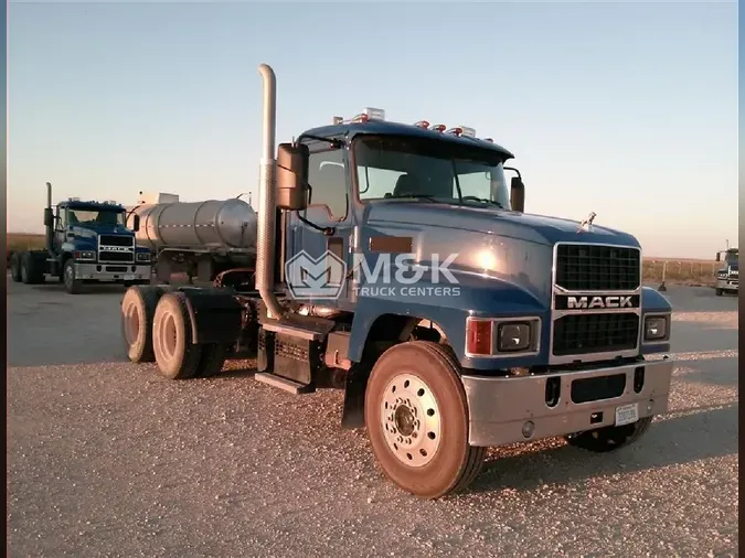 2022 MACK PIA64T52fe4949c7001e523e5b5c8ef9940c83