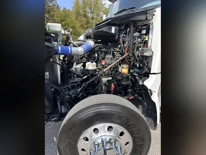 2020 Peterbilt 567