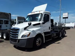 2019 FREIGHTLINER NEW CASCADIA PX12664