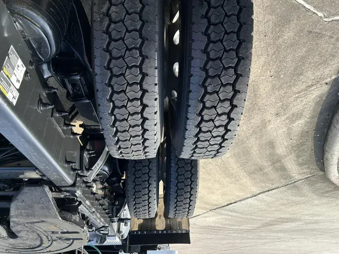 2020 Peterbilt 567