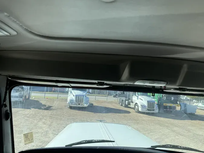 2023 Peterbilt 389530380593b29caf646b5d91ade95e1f1