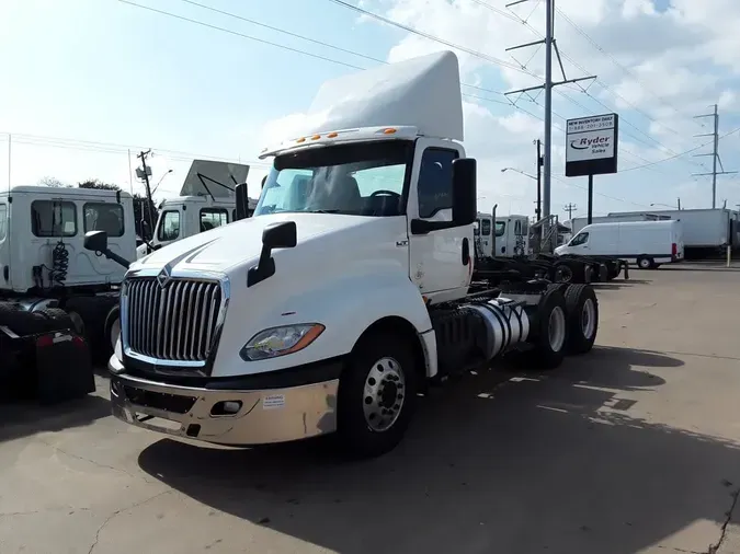 2019 NAVISTAR INTERNATIONAL LT625 DAYCAB T/A530845a1520368614440ca6ae0c9b28d