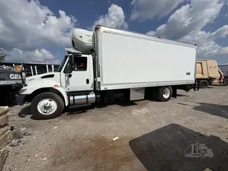 2019 INTERNATIONAL DURASTAR 4300