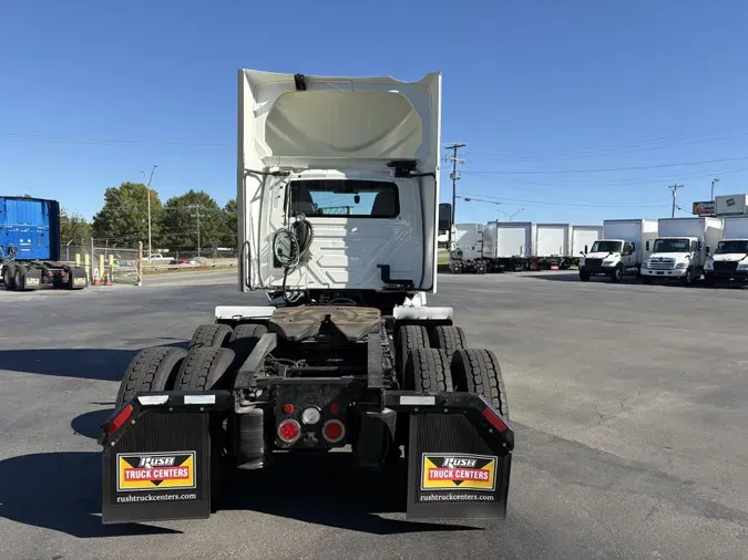 2020 International LT625