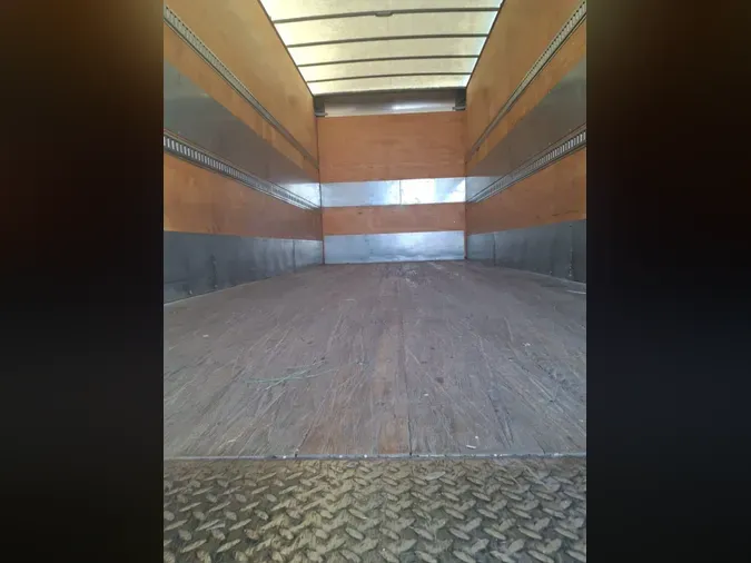 2019 KENWORTH TRUCKS T370530d8582c1adeaa274f64d2ac6e060f7