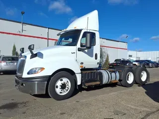 2018 NAVISTAR INTERNATIONAL LT625 DAYCAB T/A