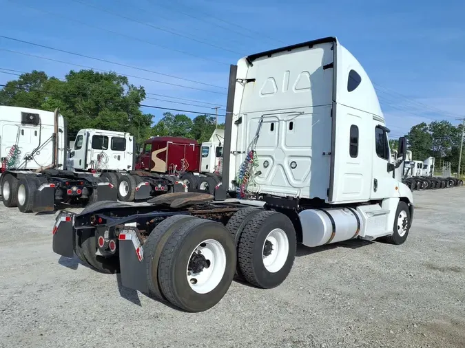 2020 FREIGHTLINER CASCADIA 125