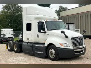 2022 INT LT625 6x4