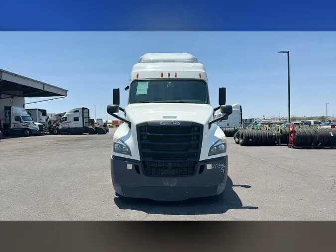 2020 Freightliner Cascadia
