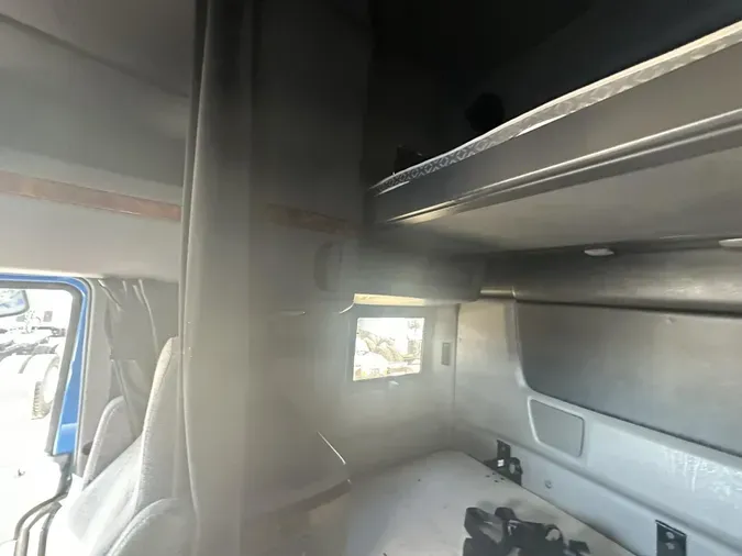 2022 International LT625