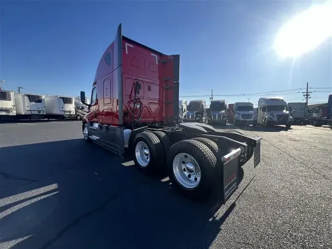 2020 FREIGHTLINER CASCADIA