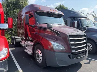 2020 FREIGHTLINER CA126