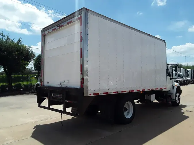 2019 NAVISTAR INTERNATIONAL 4300