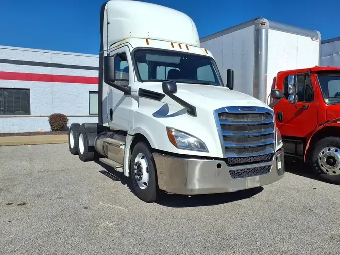 2019 FREIGHTLINER/MERCEDES NEW CASCADIA PX12664