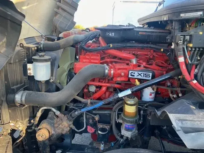 2019 International LT625