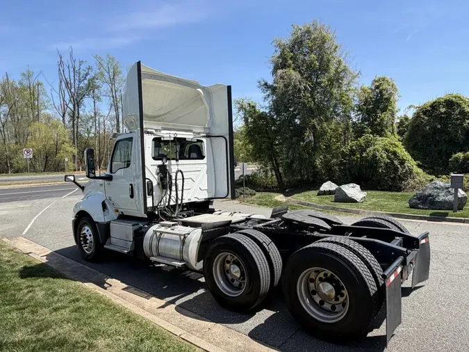 2022 International LT625