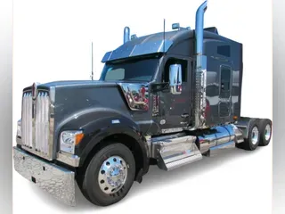 2024 Kenworth W990