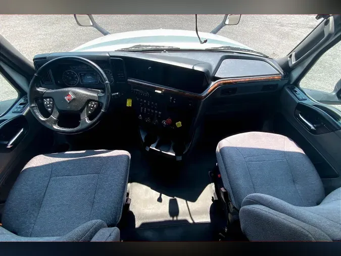 2021 INT LT625 6x4