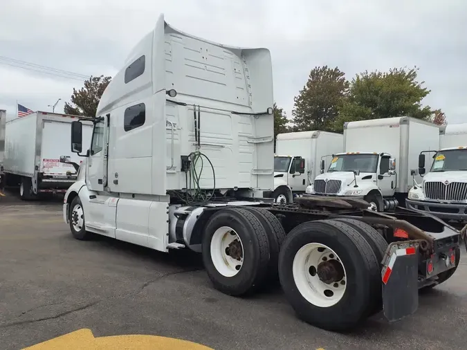 2020 VOLVO VNL64T-760532d0f7d96a16b93009ea014f68edc0c