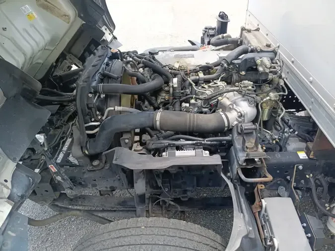 2018 ISUZU NPR HD