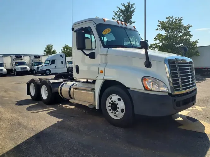 2020 FREIGHTLINER CASCADIA 125