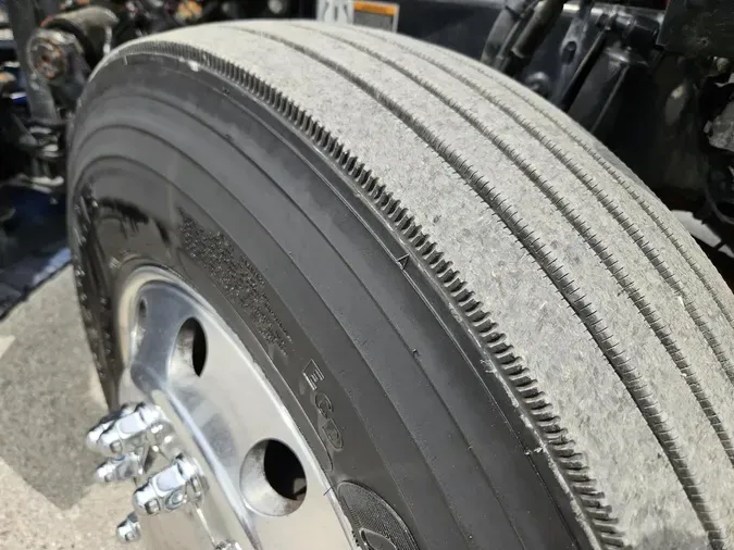 2022 KENWORTH T680