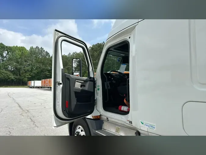 2021 Freightliner Cascadia