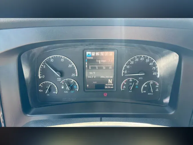2024 Freightliner Cascadia 126