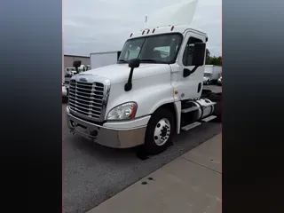 2018 FREIGHTLINER/MERCEDES CASCADIA 125