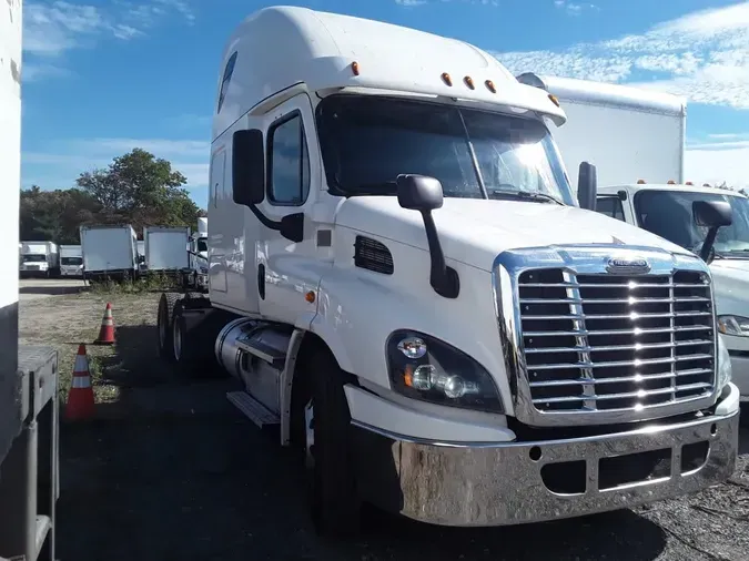 2019 FREIGHTLINER/MERCEDES CASCADIA PX11364ST
