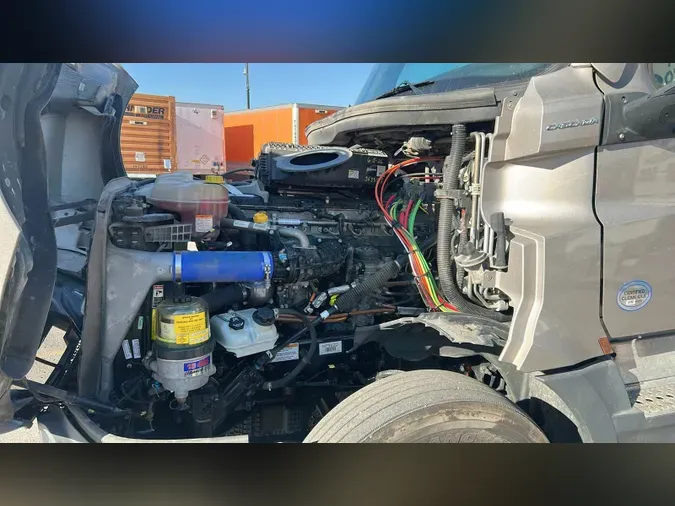 2023 Freightliner Cascadia 126