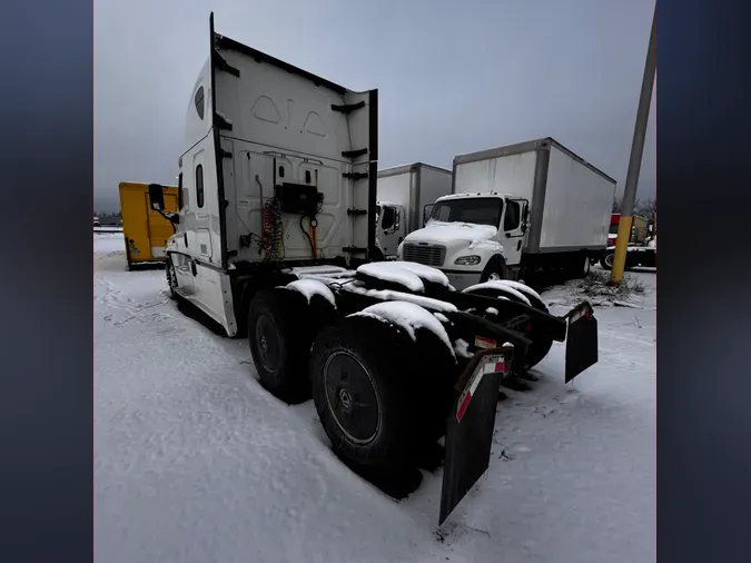 2019 FREIGHTLINER/MERCEDES CASCADIA 125