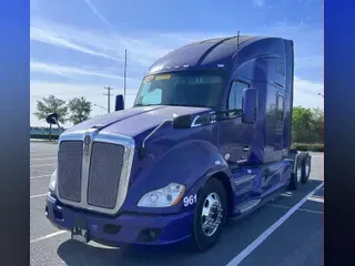 2022 Kenworth T680